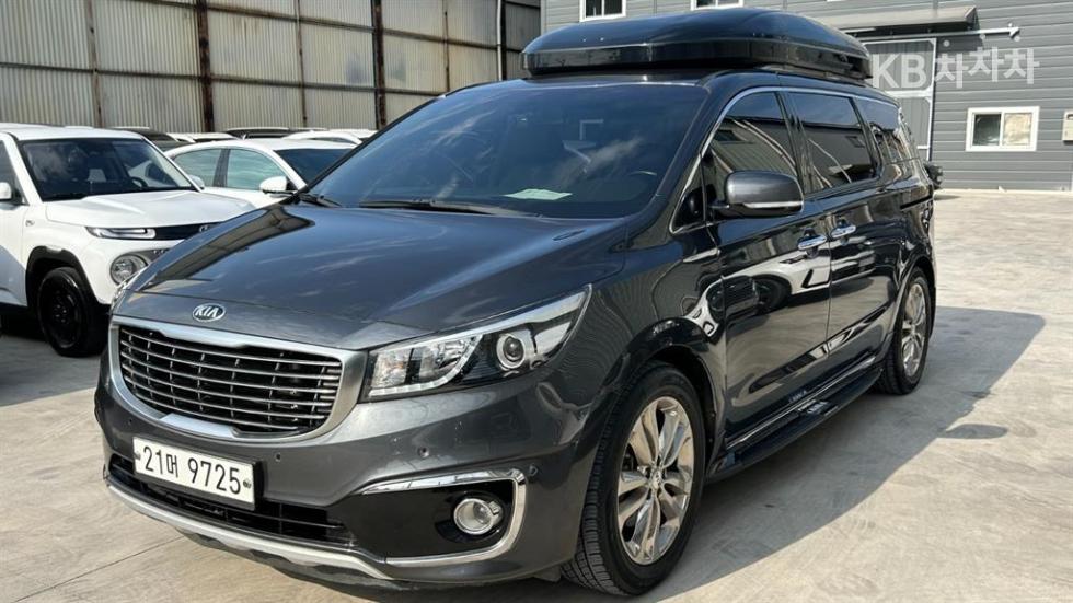 2017 - kia carnival