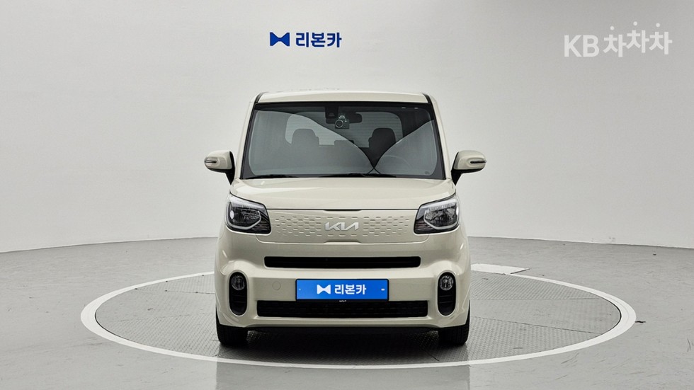 2022 - kia ray