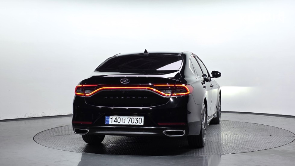 Hyundai Grandeur — miniaturë 3