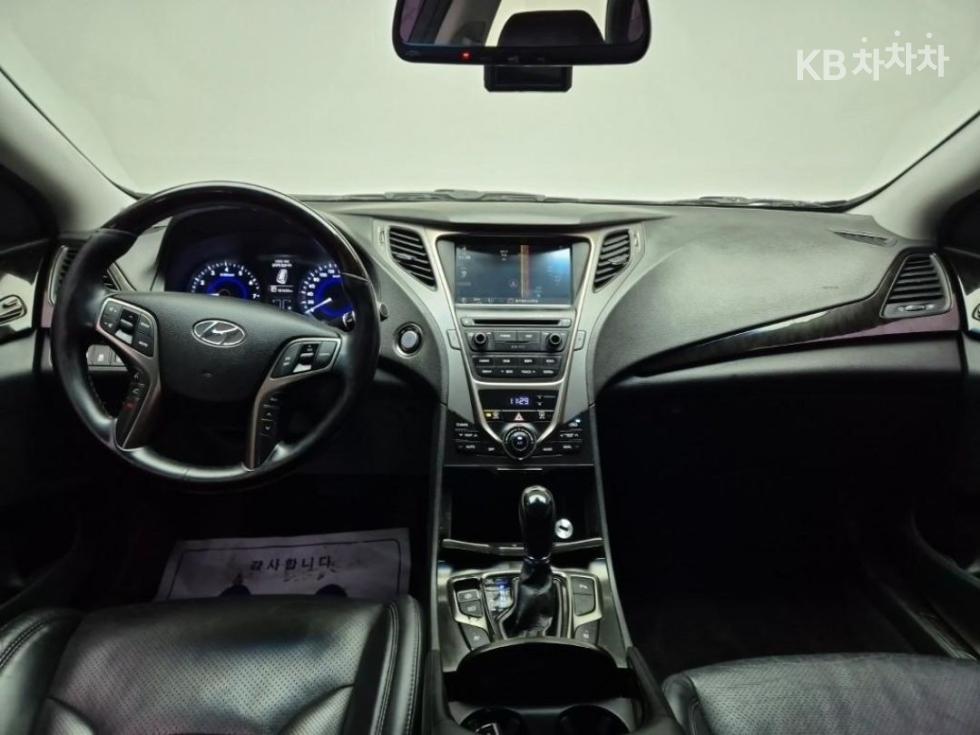 Hyundai Grandeur — miniaturë 16