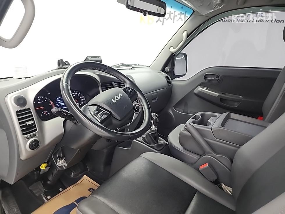 2023 - kia bongo iii