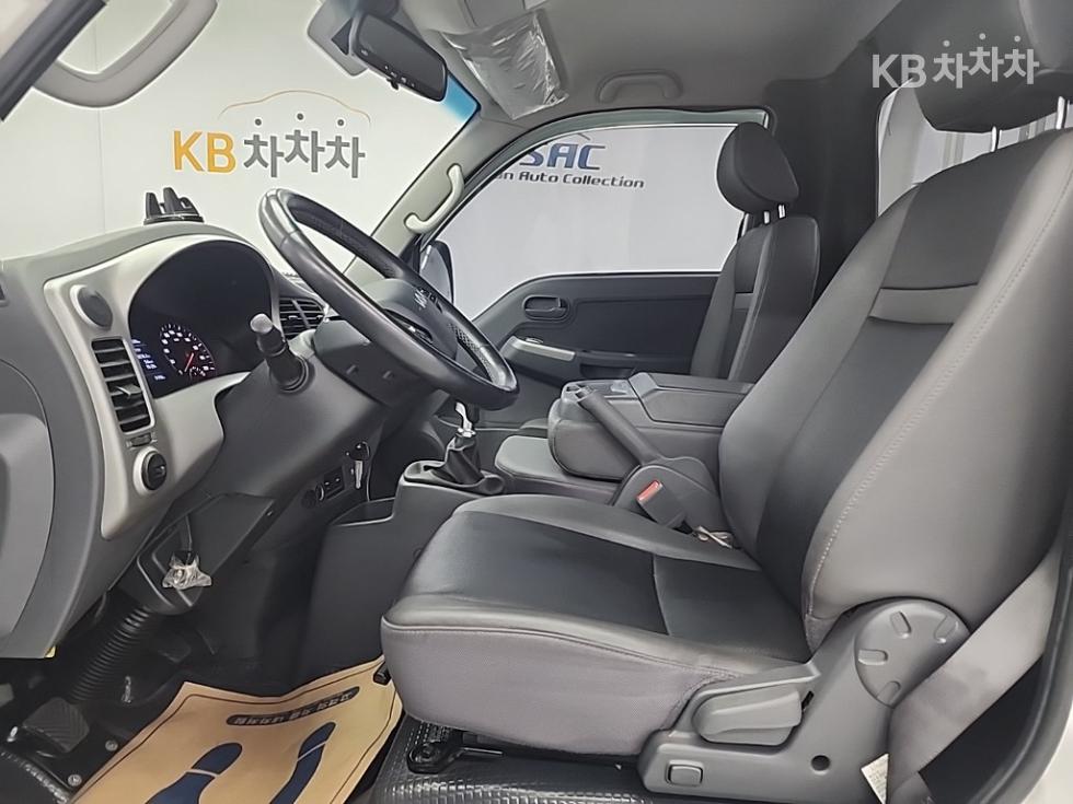 2023 - kia bongo iii