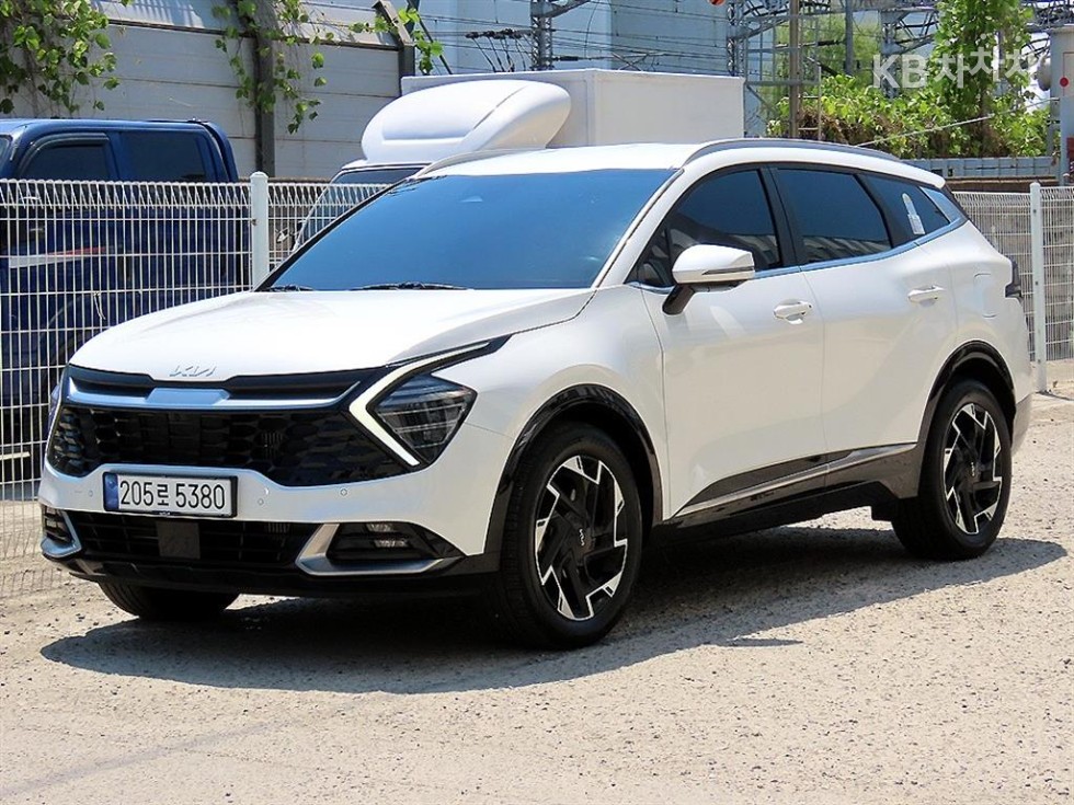 2024 - kia sportage