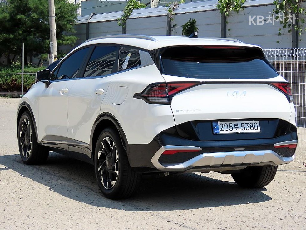 2024 - kia sportage