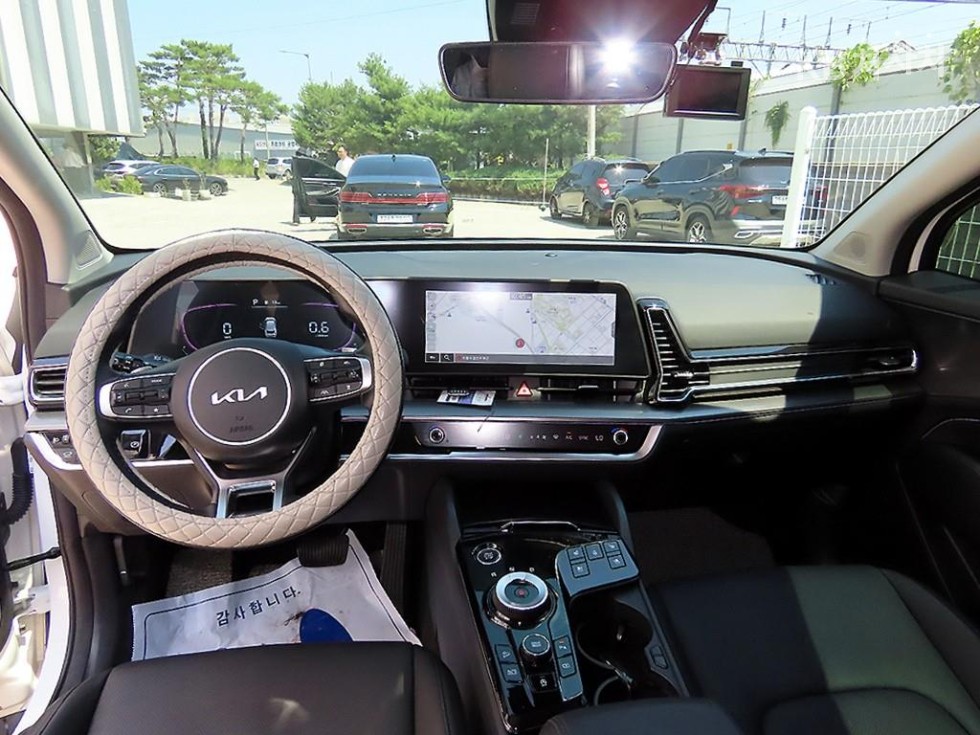 2024 - kia sportage