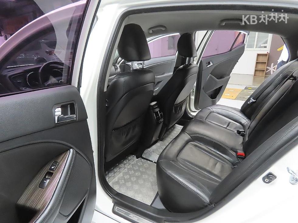 2011 - kia k5