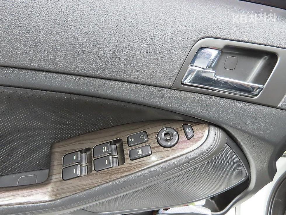 2011 - kia k5
