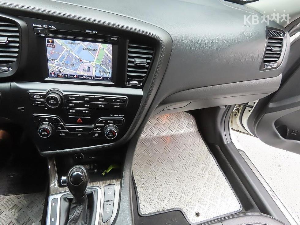 2011 - kia k5