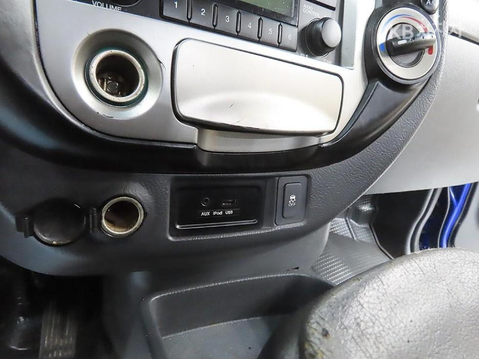 2016 - kia bongo iii