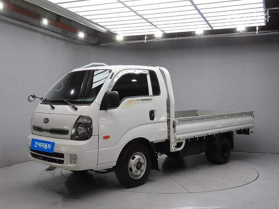 2016 - kia bongo iii