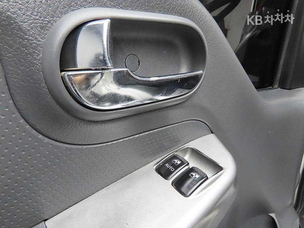 2016 - kia bongo iii