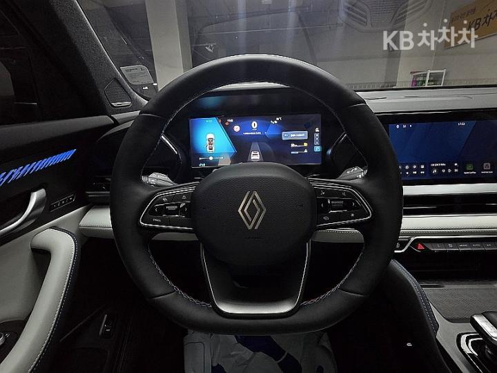 Renault Koleos E-Tech Hybrid Esprit Alpine 8