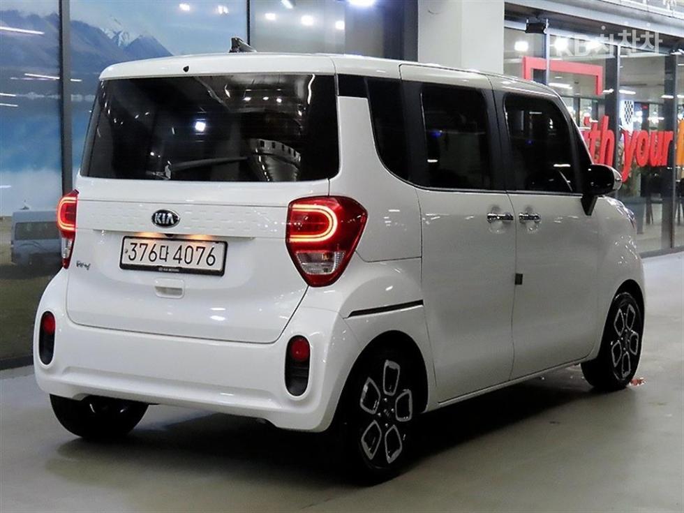 2021 - kia ray
