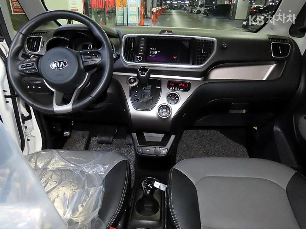 2021 - kia ray