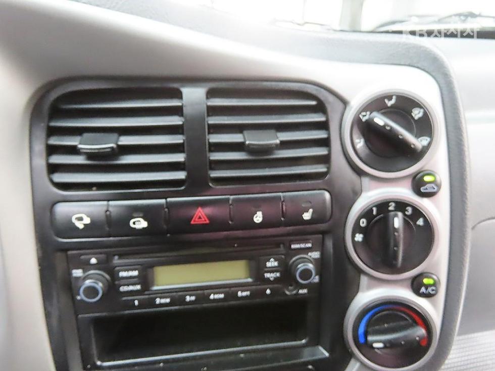 2016 - kia bongo iii