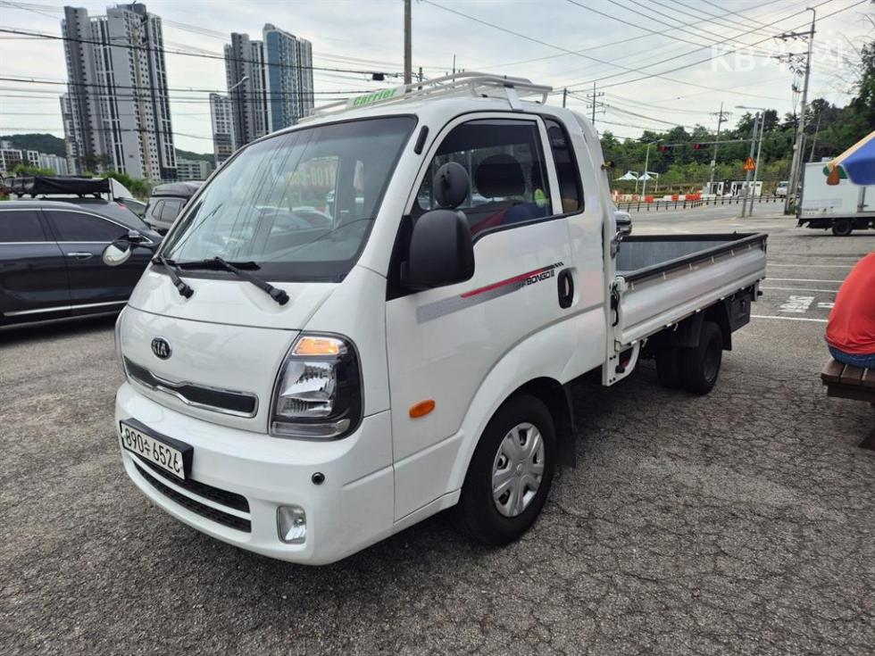 2020 - kia bongo iii