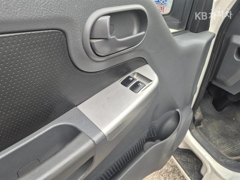2020 - kia bongo iii