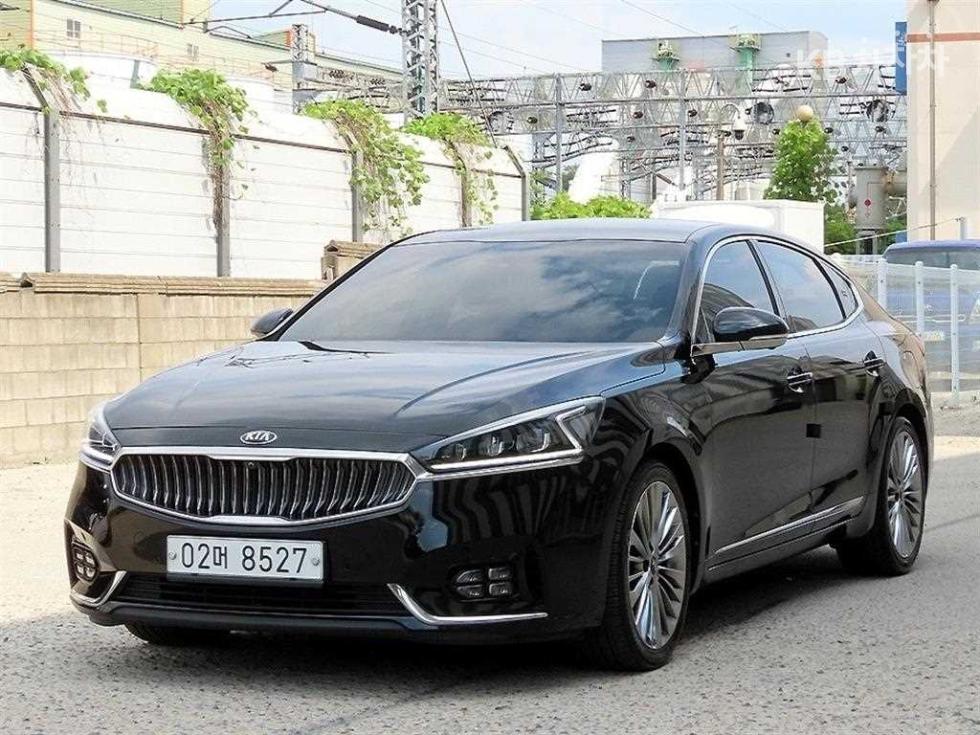 2017 - kia k7