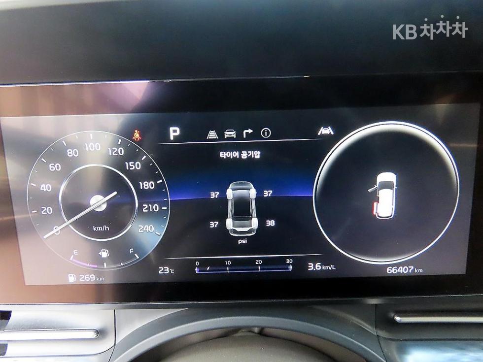 2021 - kia carnival