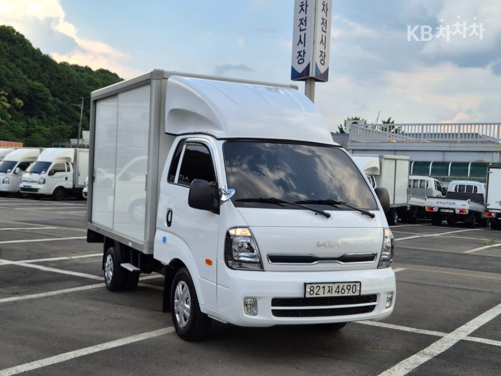 2025 - kia bongo iii
