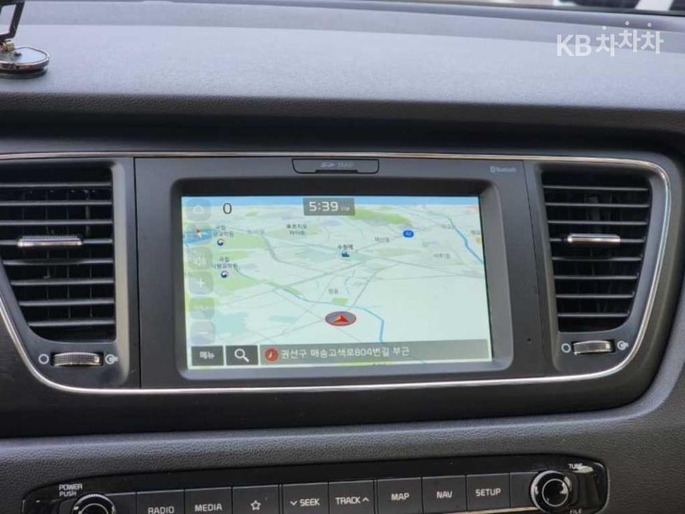 2019 - kia carnival