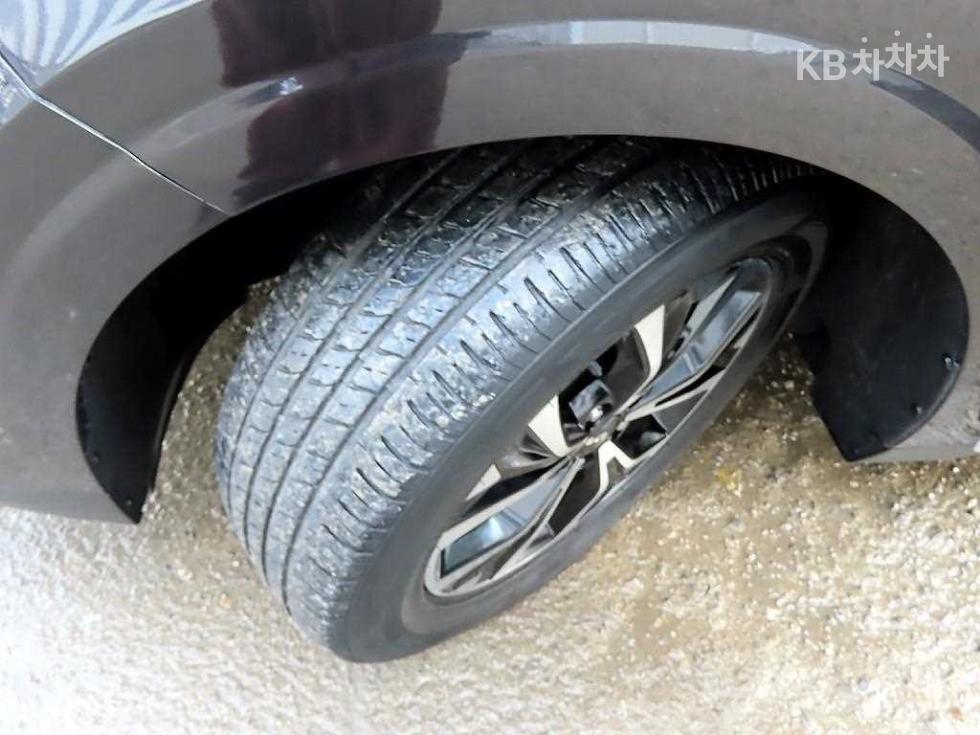2022 - kia carnival