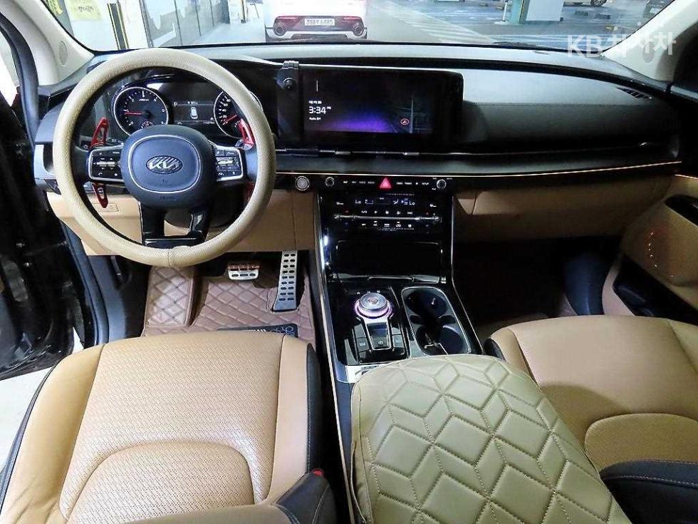 2021 - kia carnival