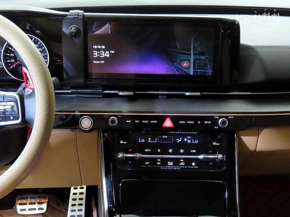 2021 - kia carnival