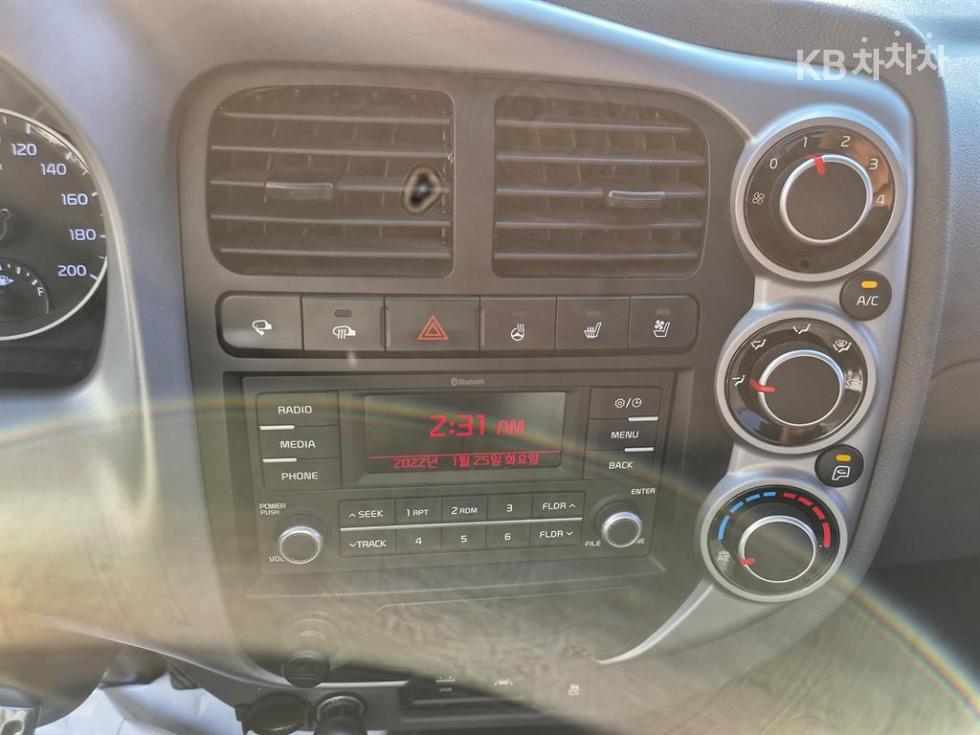 2023 - kia bongo iii
