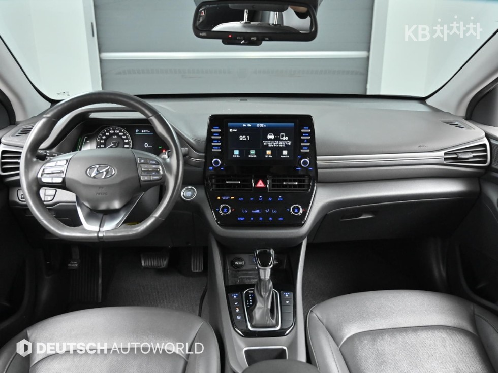 2020 - hyundai ioniq