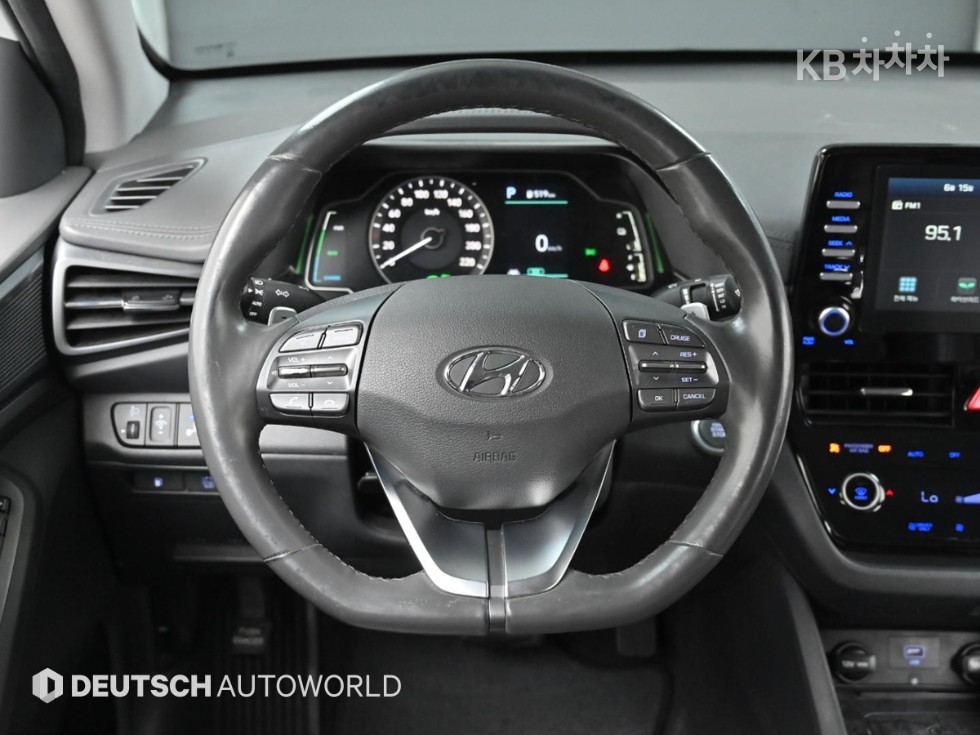 2020 - hyundai ioniq