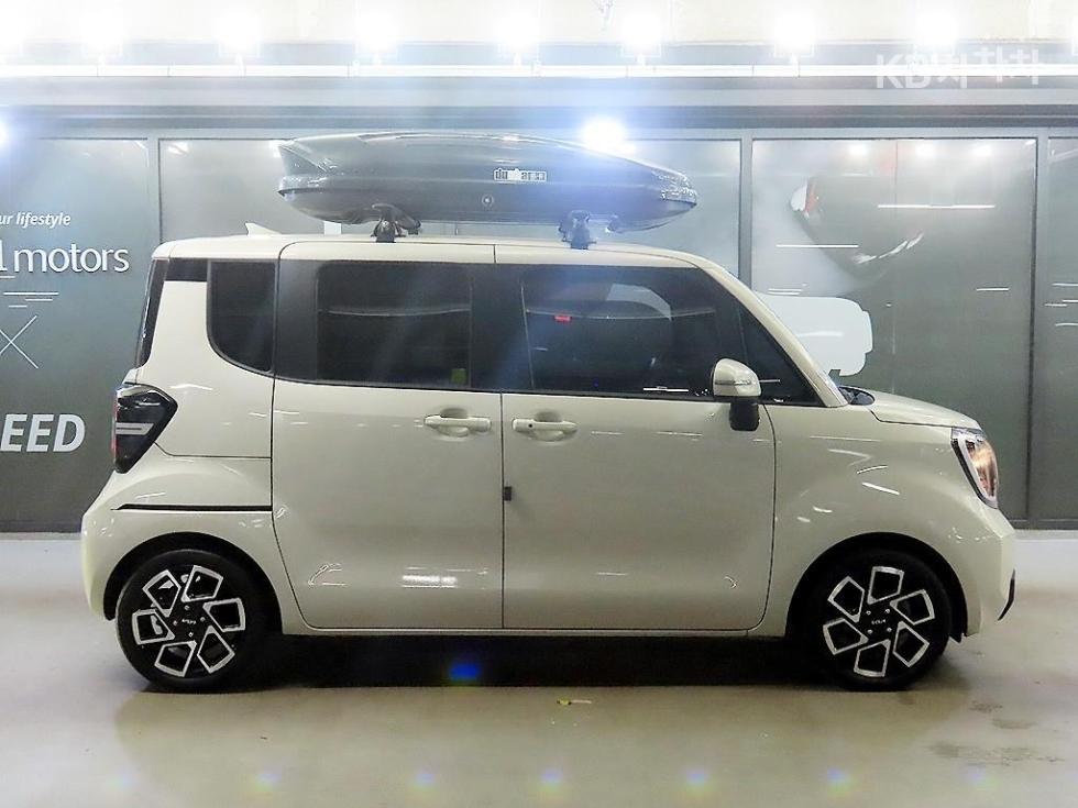 2023 - kia ray