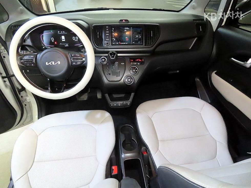 2023 - kia ray