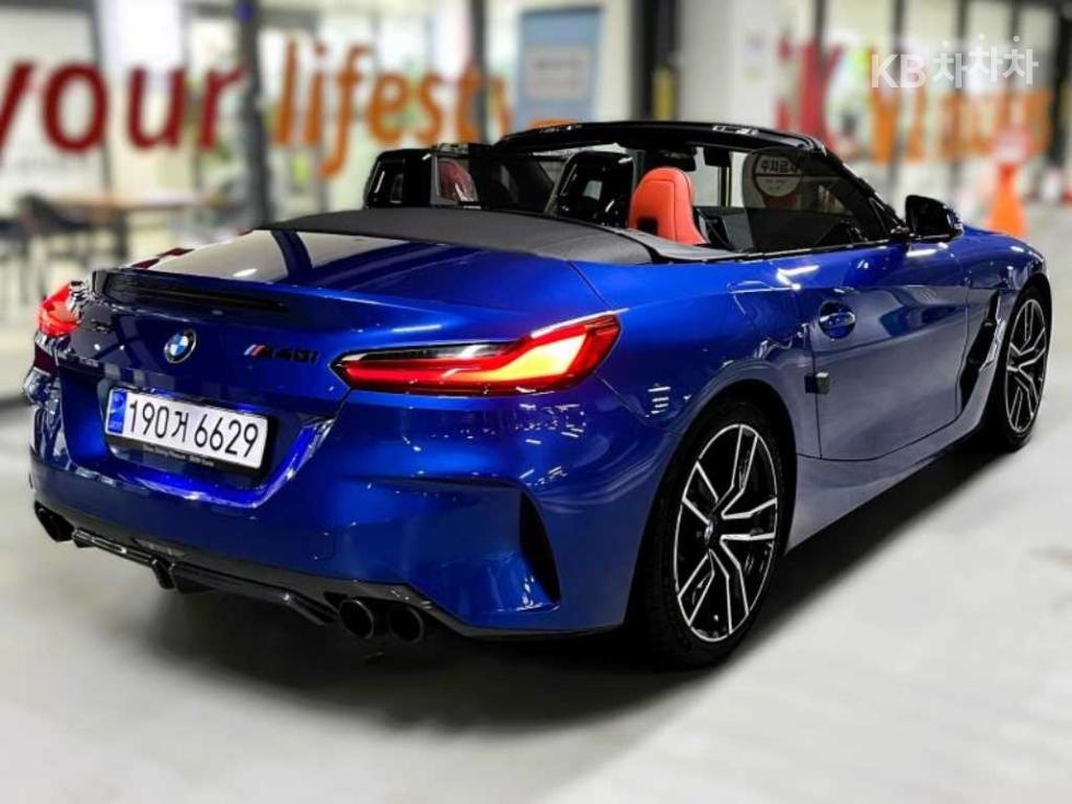 2023 BMW BMW Z4 photo