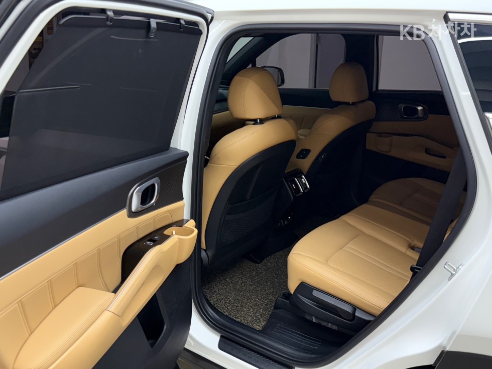 2021 - kia sorento