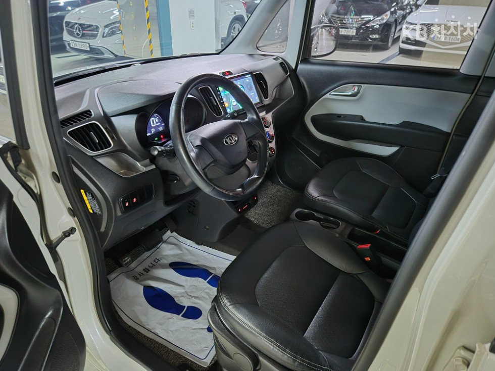 2016 - kia ray