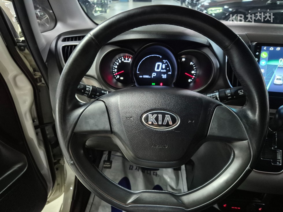 2016 - kia ray