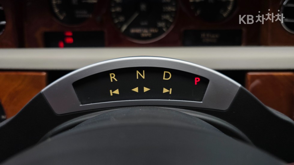 Rolls-Royce Phantom — miniaturë 13