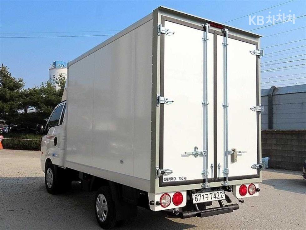 2025 - kia bongo iii