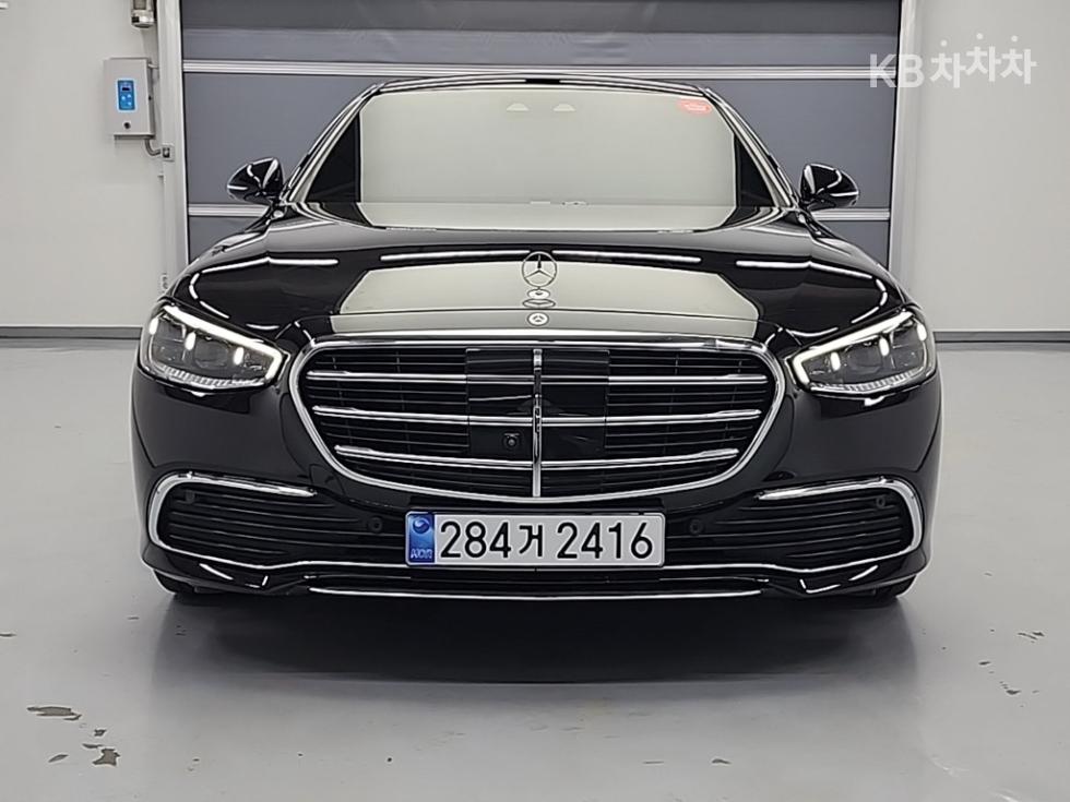 2021 Mercedes-Benz S photo