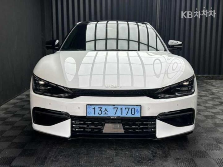 Kia EV6 Long Range 2WD GT-Line — фото 2