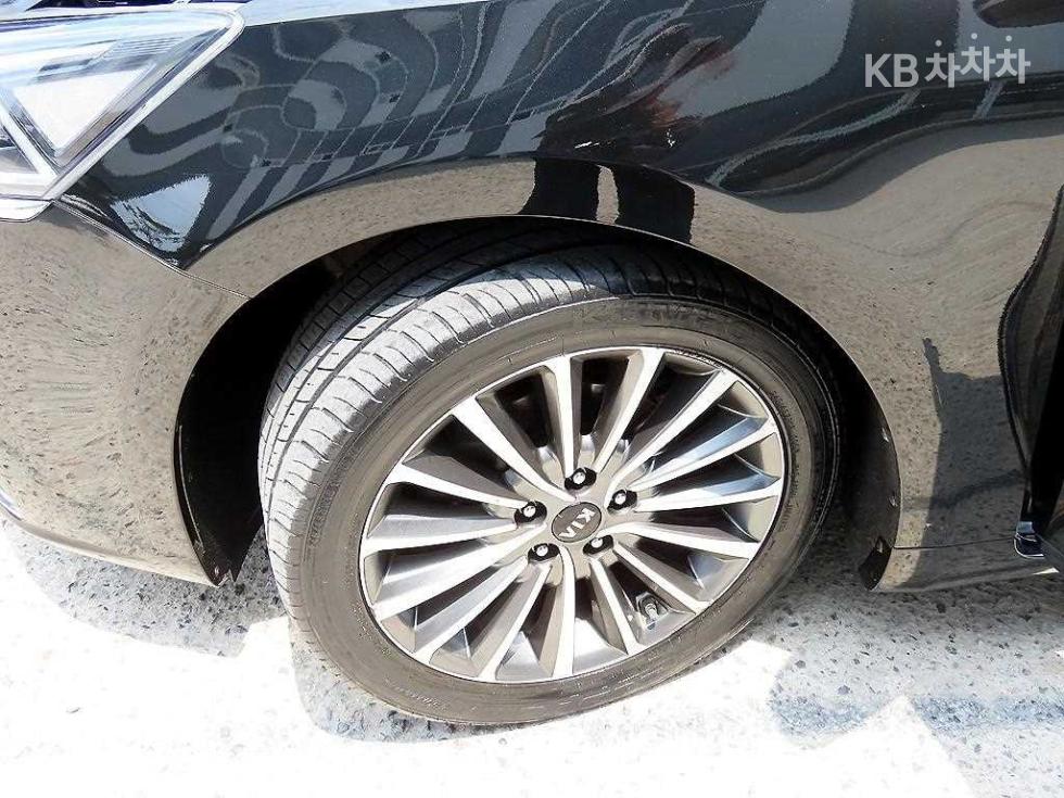 Kia K7 — miniaturë 20
