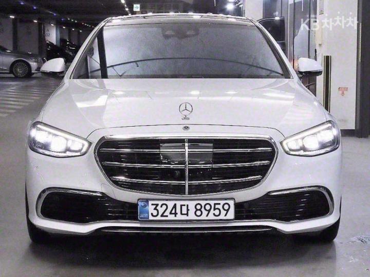 Mercedes-Benz S-Class W223 S580eL 4Matic Base Type 3