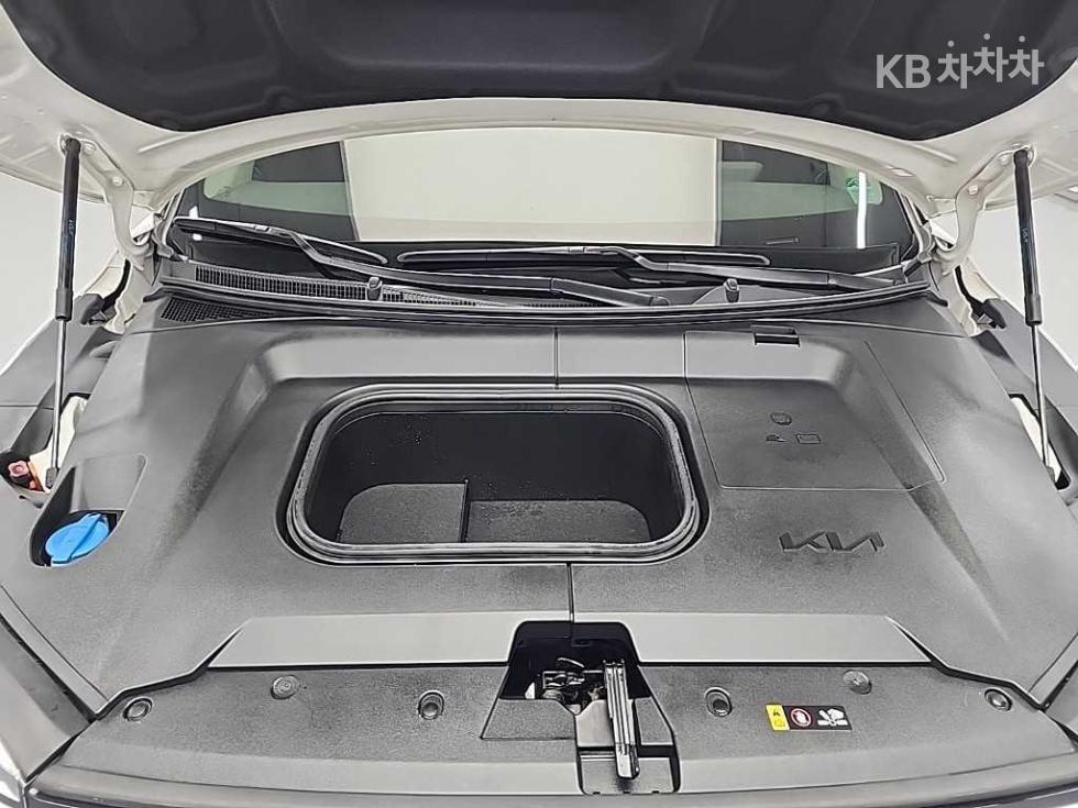 2025 - kia ev3