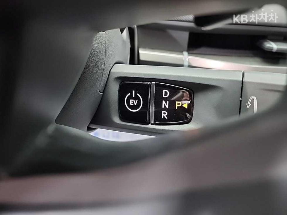 2025 - kia ev3