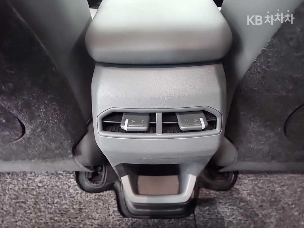 2025 - kia ev3