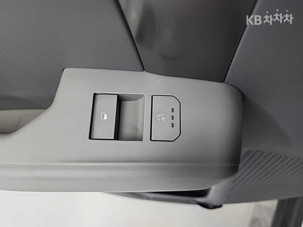 2025 - kia ev3