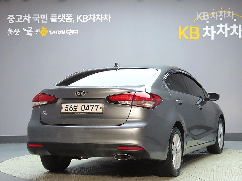 2017 - kia k3