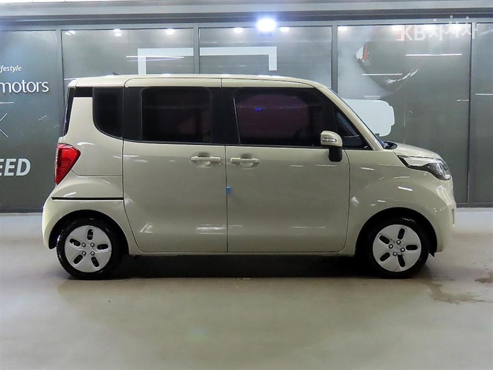 2012 - kia ray