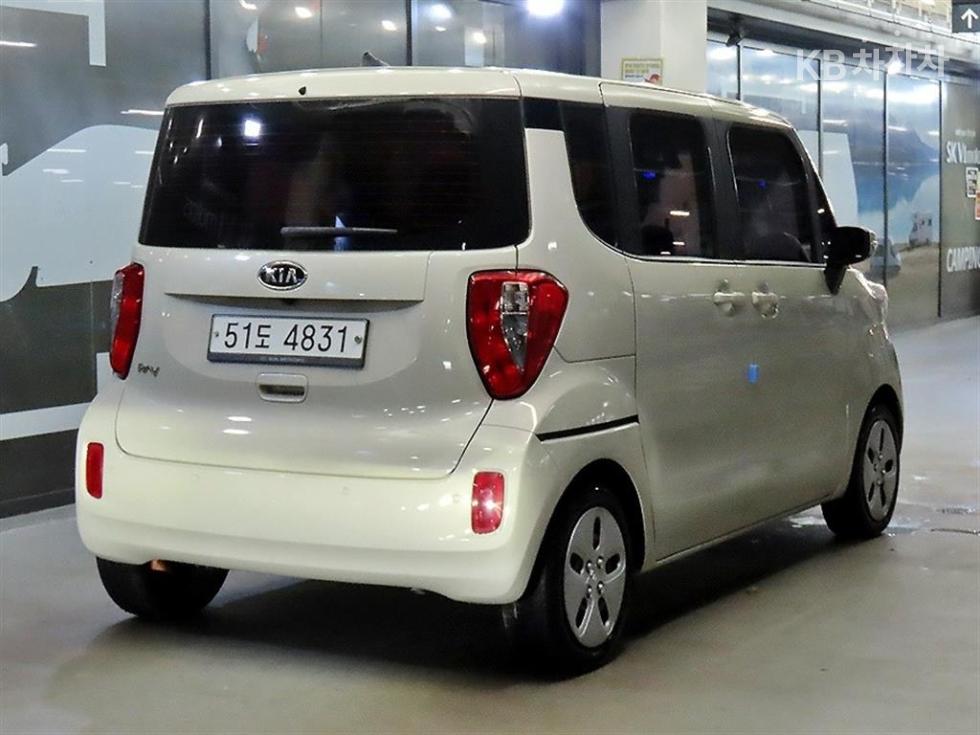 2012 - kia ray